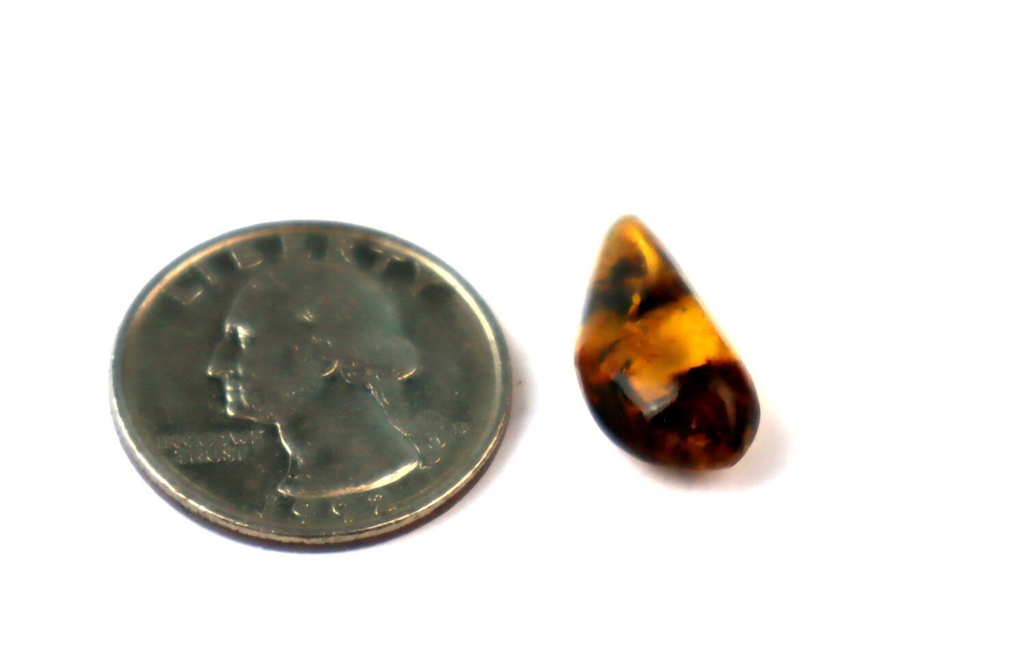 Lovely Natural Dominican Clear Green Blue Amber Polished Stone 22mm – photo 8
