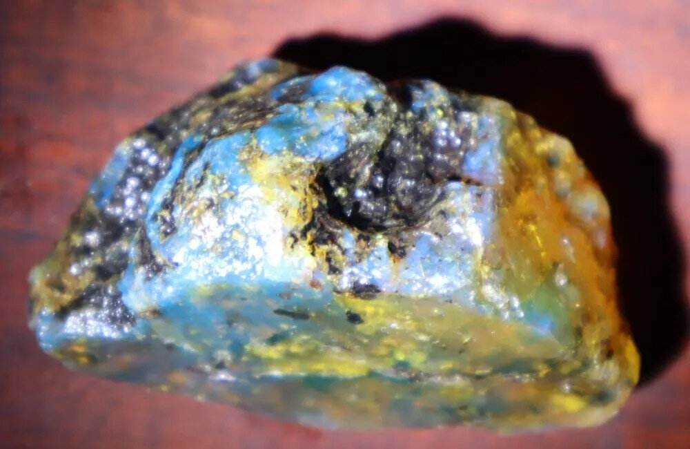 Charming Design Natural Dominican Clear Green Blue Amber Rough Specimen 60mm 28g – photo 6