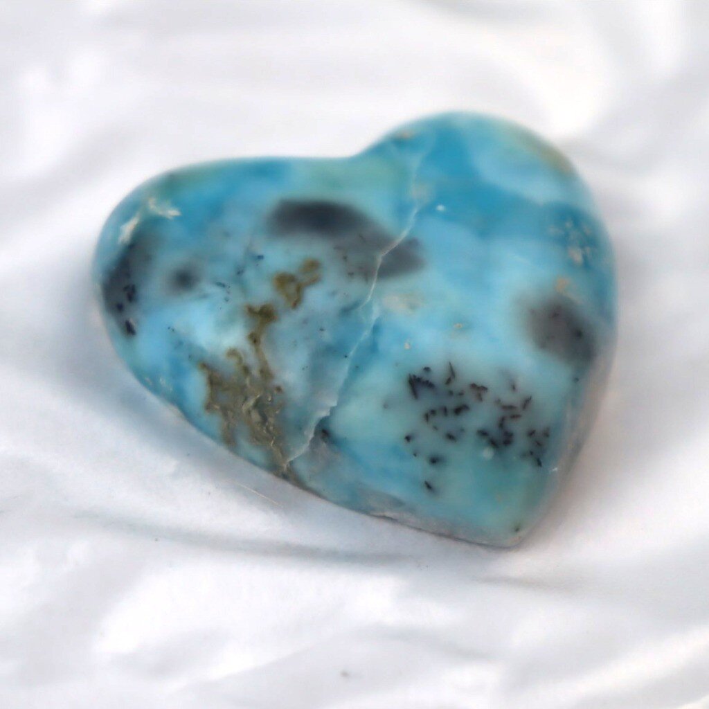 Biggest 38mm Beautiful Ocean Blue Larimar Heart Cabochon – photo 4