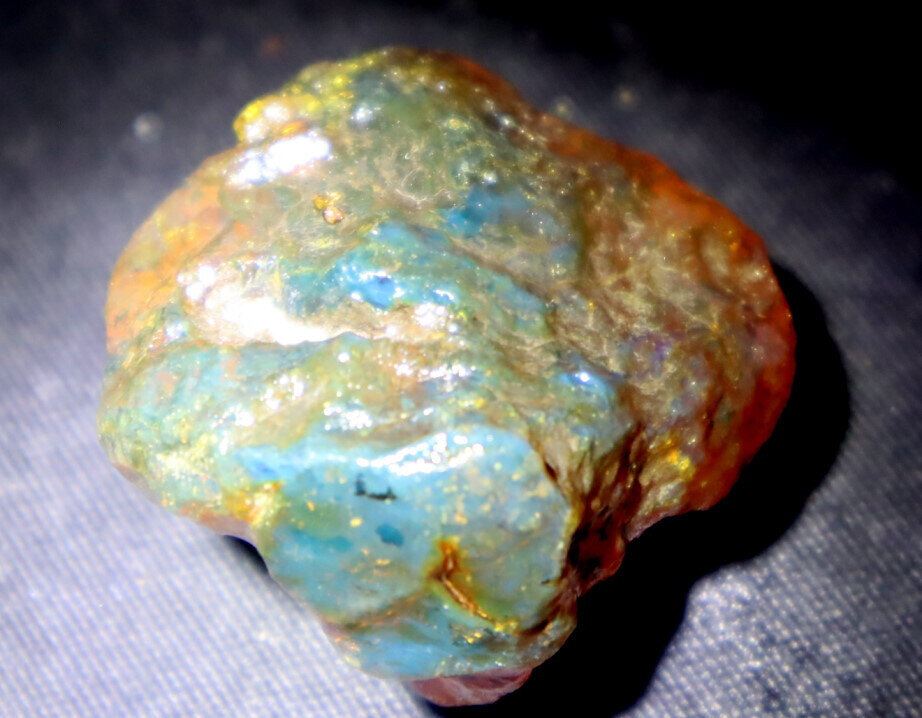 Excellent Dominican Crystal Clear Orange Blue Amber Rough Specimen 40mm 16.3g – photo 5