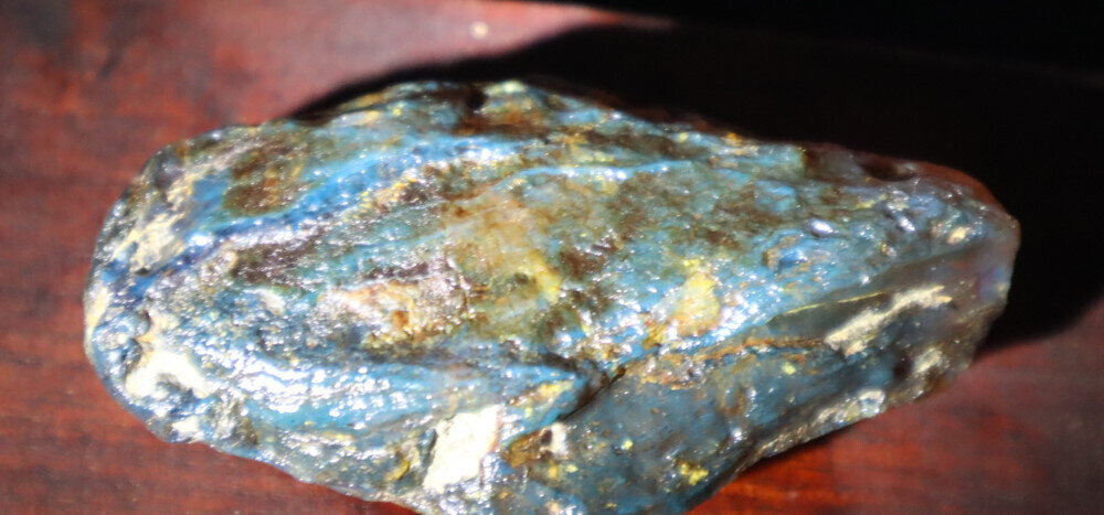 Rare Inclusions Dominican Clear Volcanic Blue Amber Rough Specimen 75mm 35.1g – photo 7