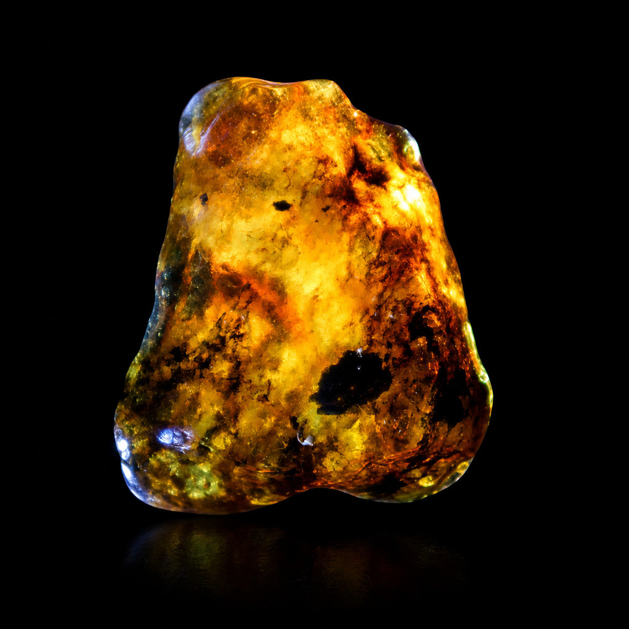 Polished Statement Green Blue Dominican Amber Rough Specimen Chunk 60mm 42g – photo 5