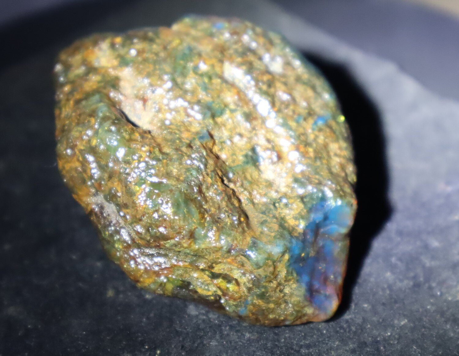 Outstanding Natural Dominican Clear Ocean Blue Amber Rough Specimen 60mm 33.6g – photo 5