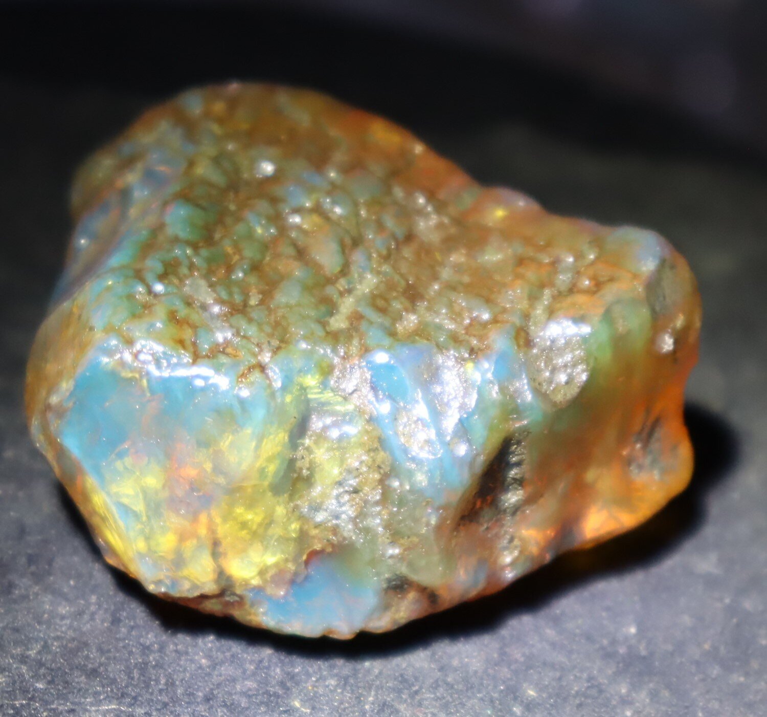 Impressive Natural Dominican Clear Sky Blue Amber Rough Specimen 49mm 26.9g – photo 7