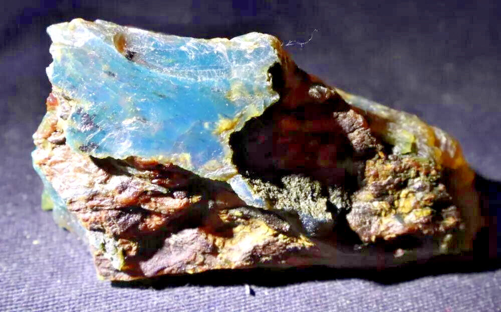 Exquisite Natural Dominican Clear Sky Blue Amber Rough Specimen 60mm 31g – photo 6