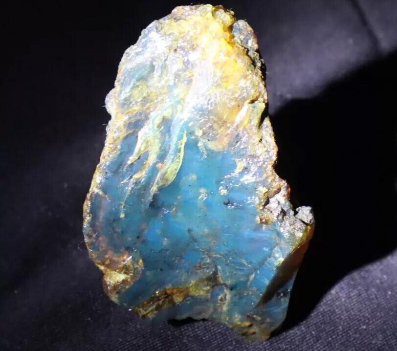 Exquisite Natural Dominican Clear Sky Blue Amber Rough Specimen 60mm 31g – photo 7