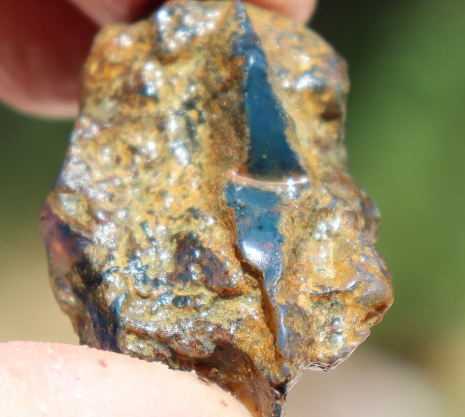 Beautiful Natural Dominican Clear Sky Blue Amber Rough Specimen 43mm 8g – photo 4