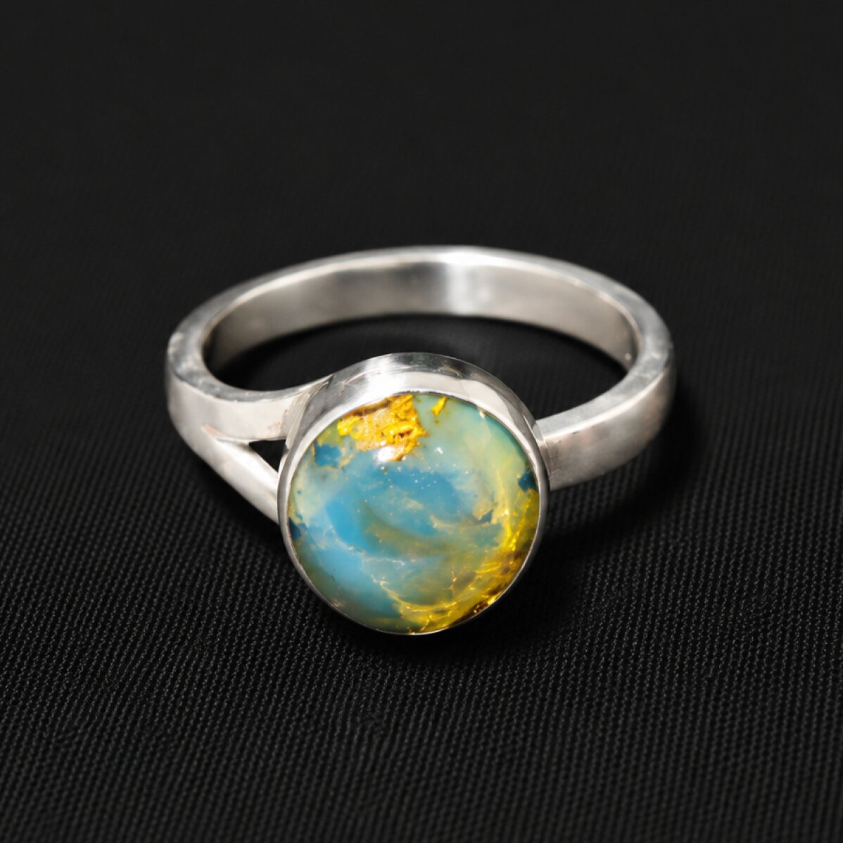 Island Crafted Light Blue Dominican Amber 925 Sterling Silver Clear Oval Ring #6