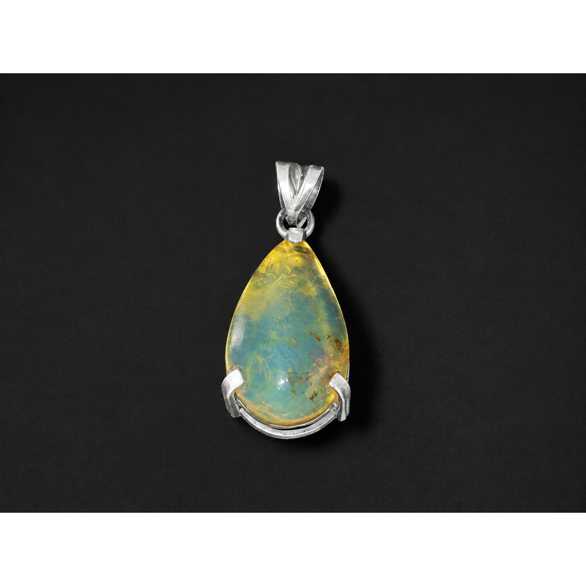 Organic Beauty Clear Ant Dominican Amber 925 Sterling Silver Pendant – photo 2