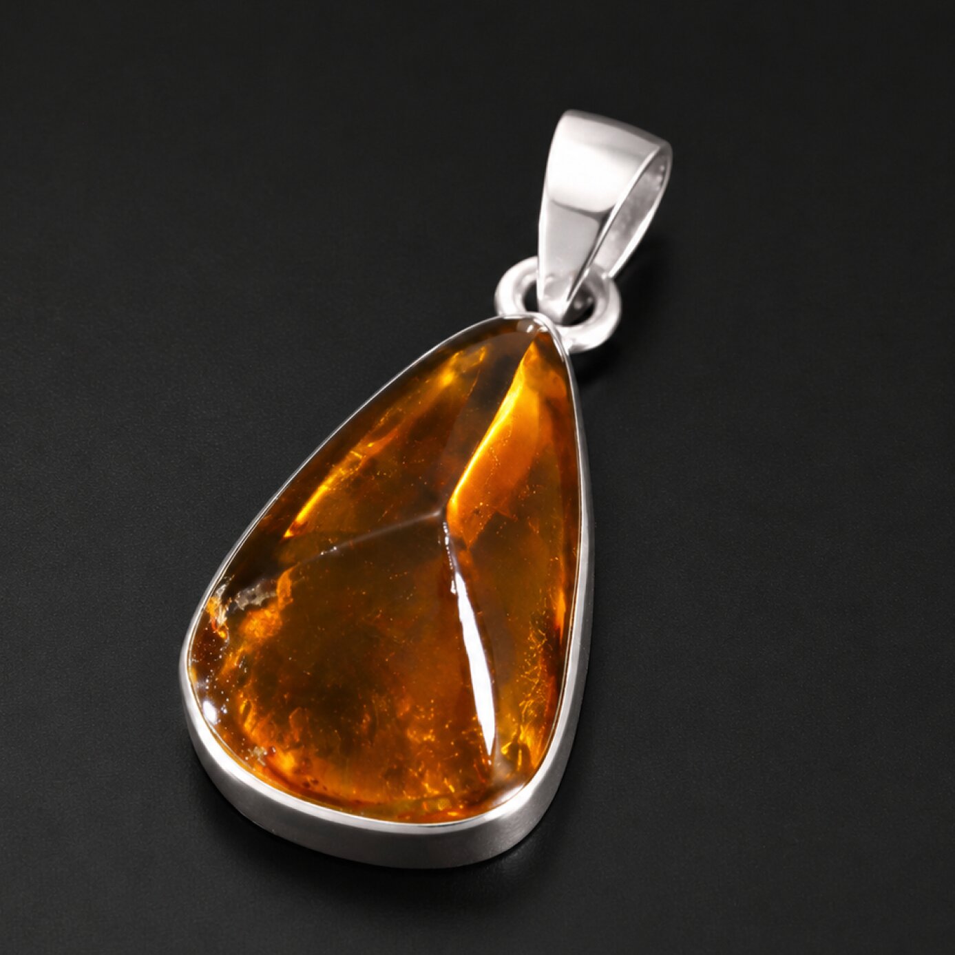 Clear orange Natural Dominican Amber faceted 925 Sterling Silver Pendant 30 mm
