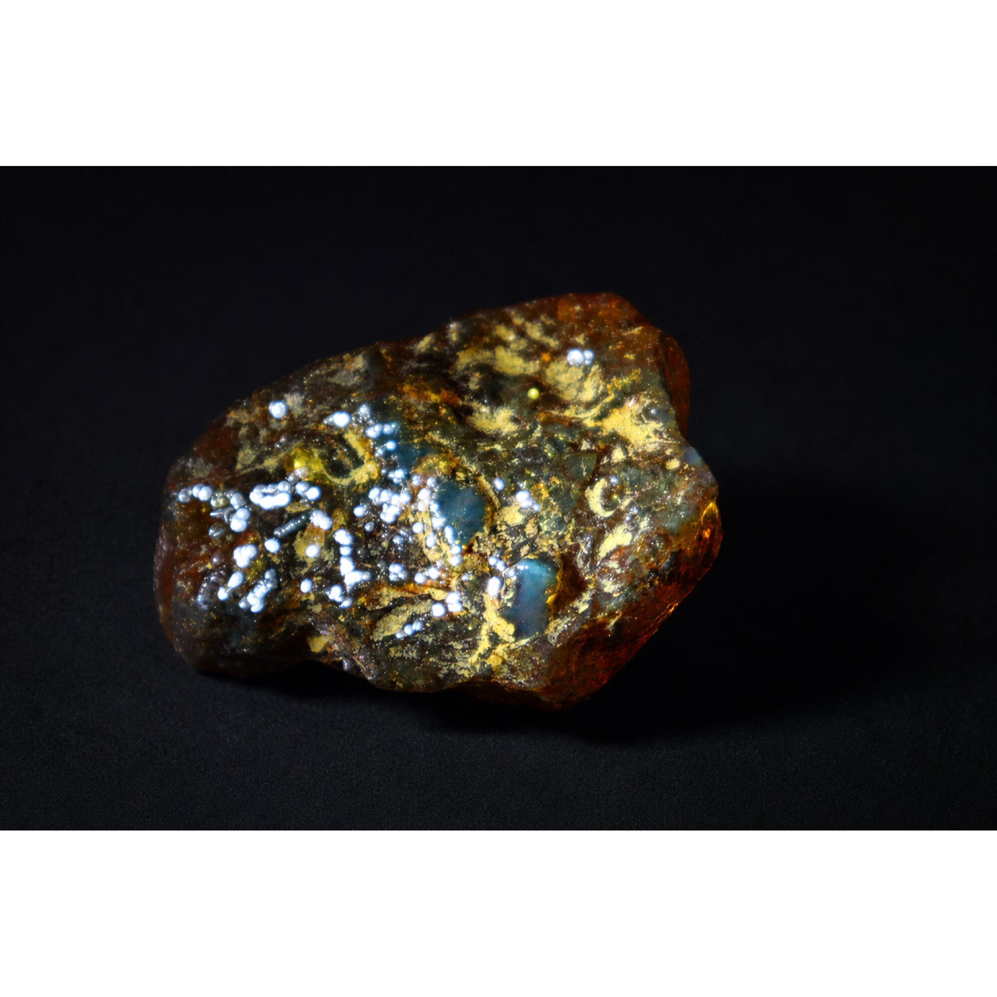 Clear sky blue Natural Dominican Amber rough Specimen 44 mm – photo 8