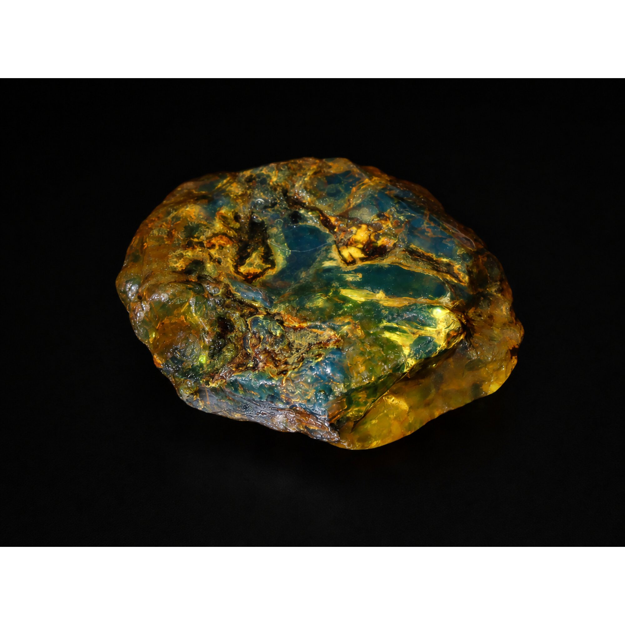 Clear deep blue Natural Dominican Amber rough Specimen 44 mm – photo 6