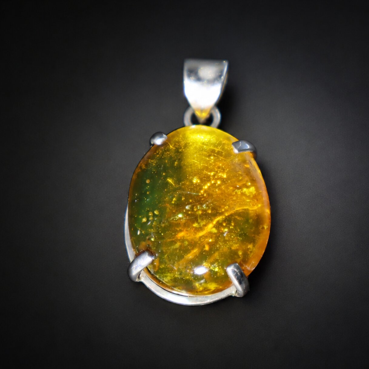 small mayfly Inclusion Clear light yellow Natural Dominican Amber Pendant 35 mm