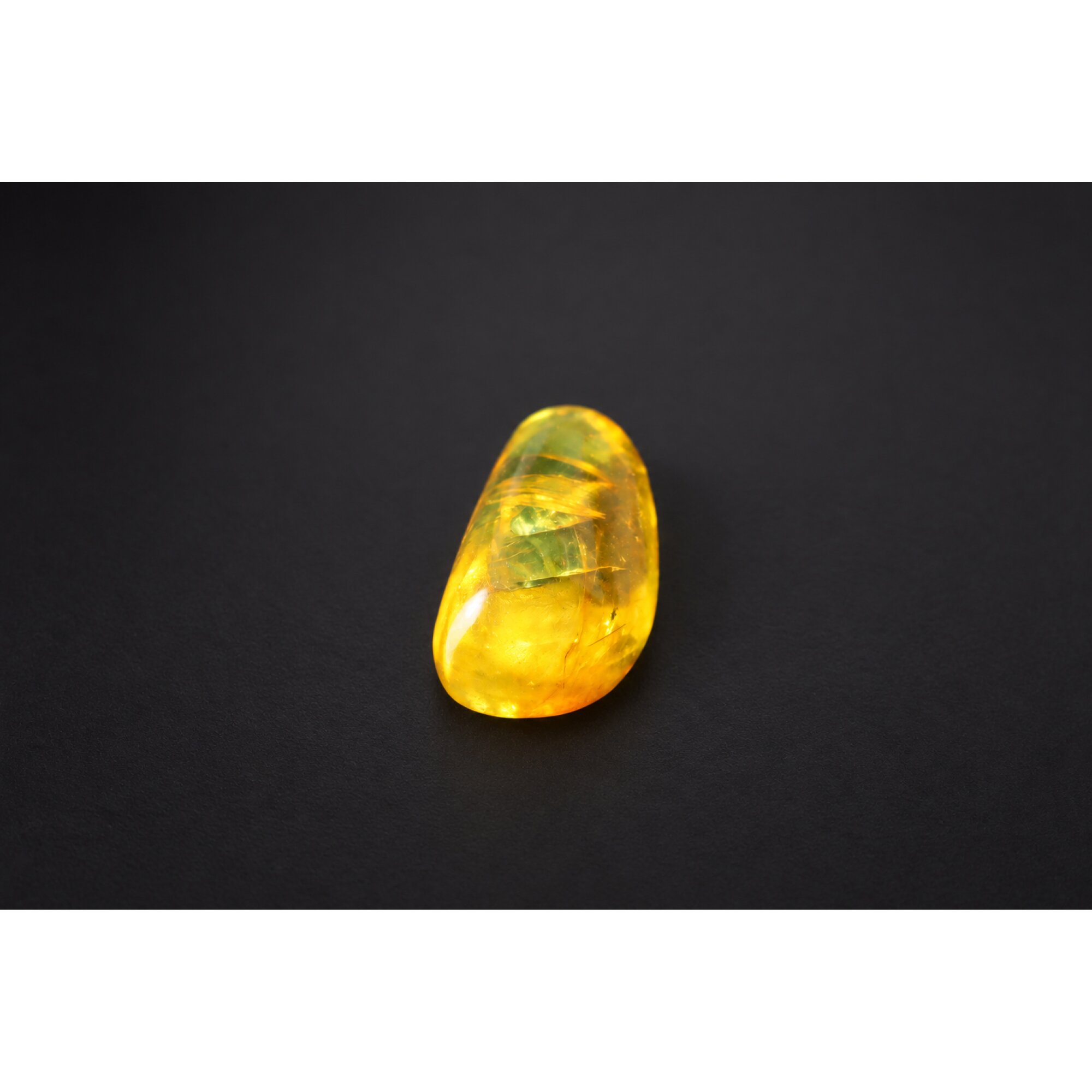 Real yellow Dominican amber Beetle stone 33mm – photo 10