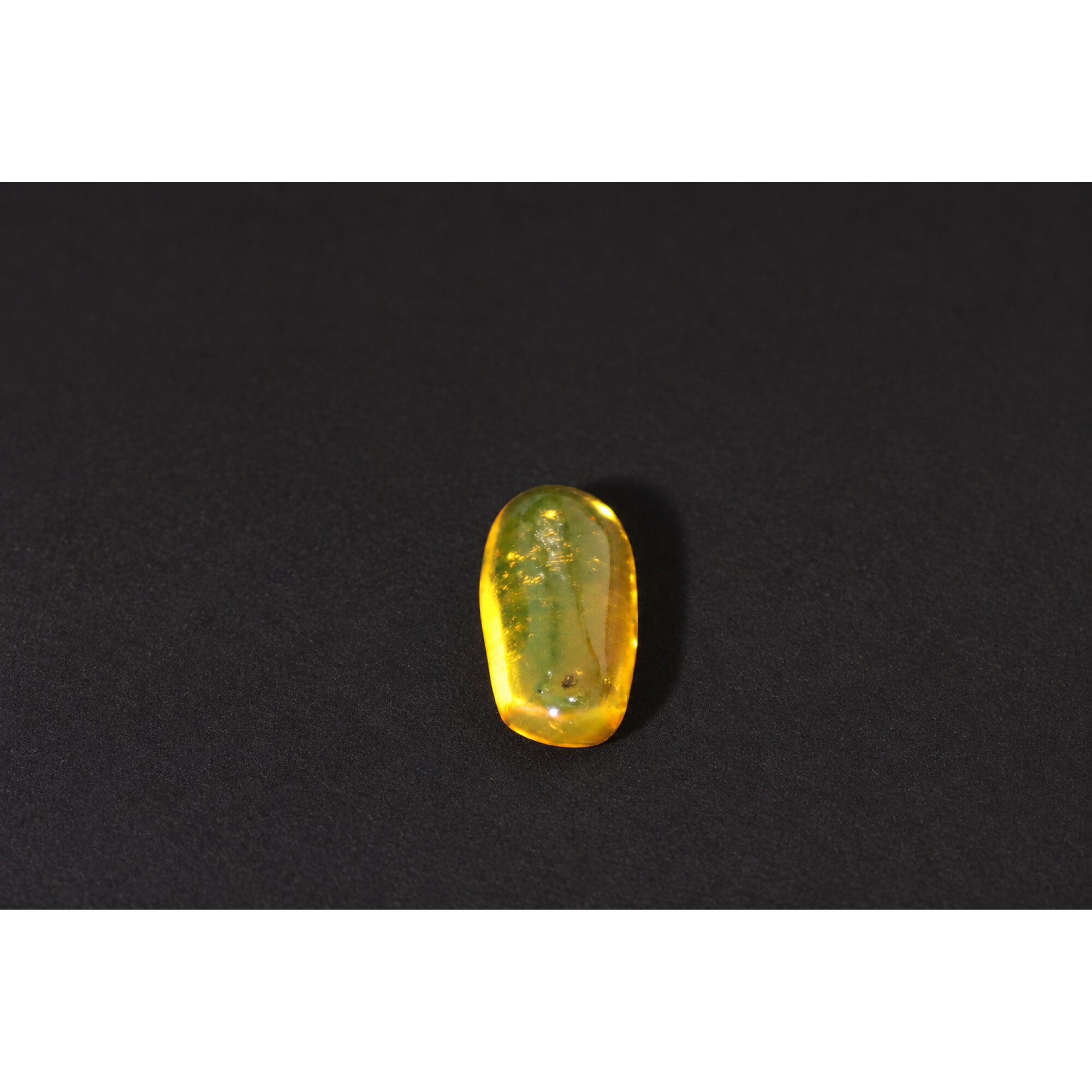 Authentic yellow Dominican amber fly insect stone 25mm – photo 9