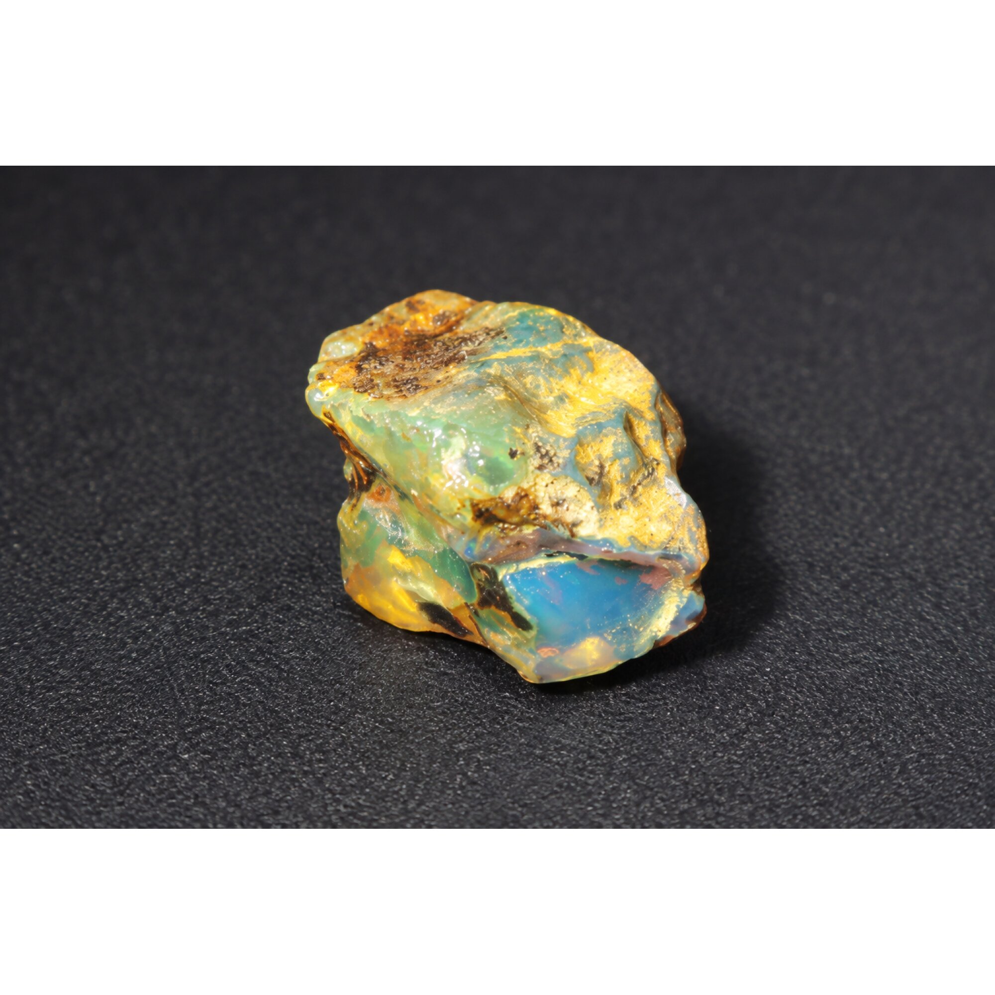 Naturally formed sky blue rough specimen Dominican amber 25mm – photo 4