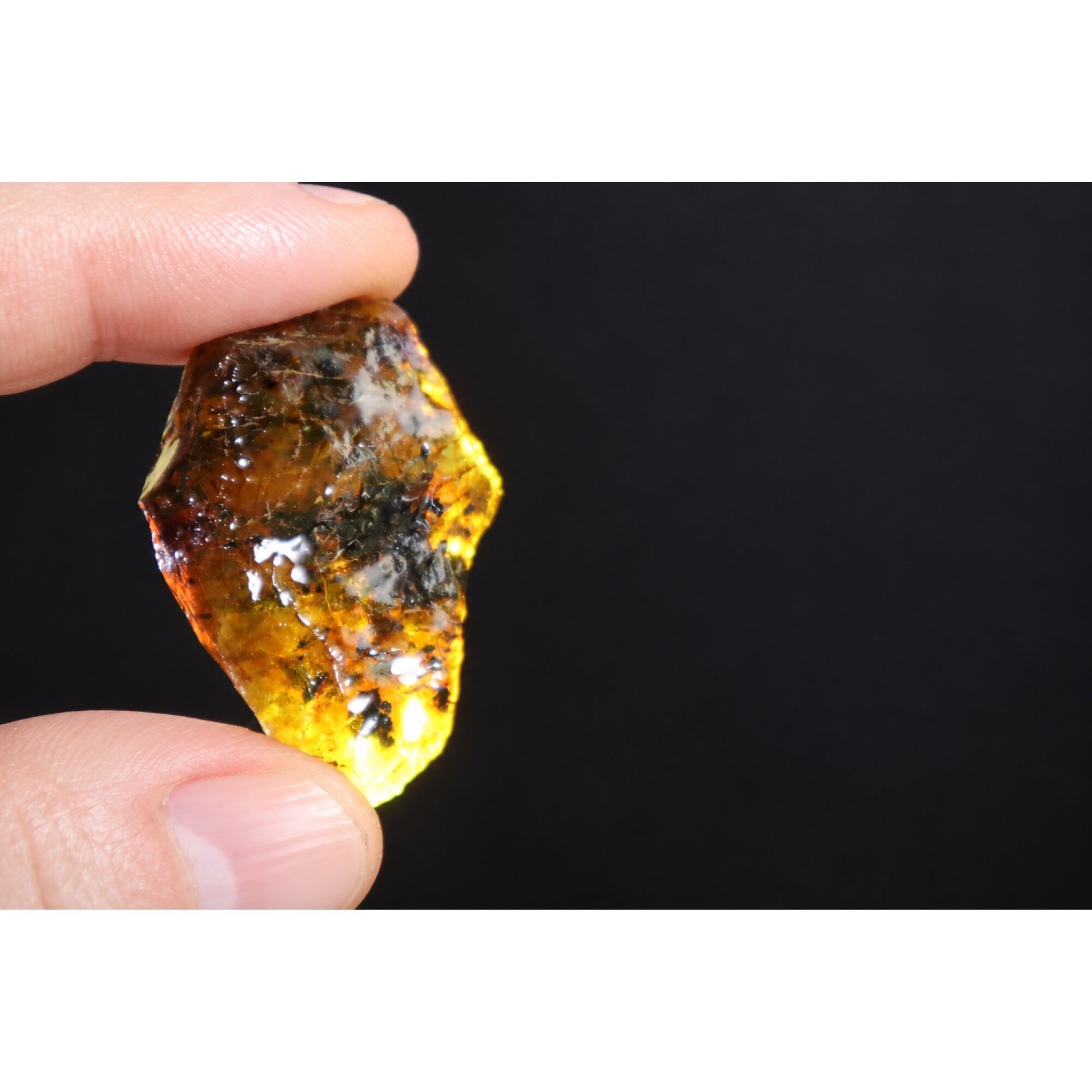 Genuine sky blue rough specimen Dominican amber 45mm – photo 8