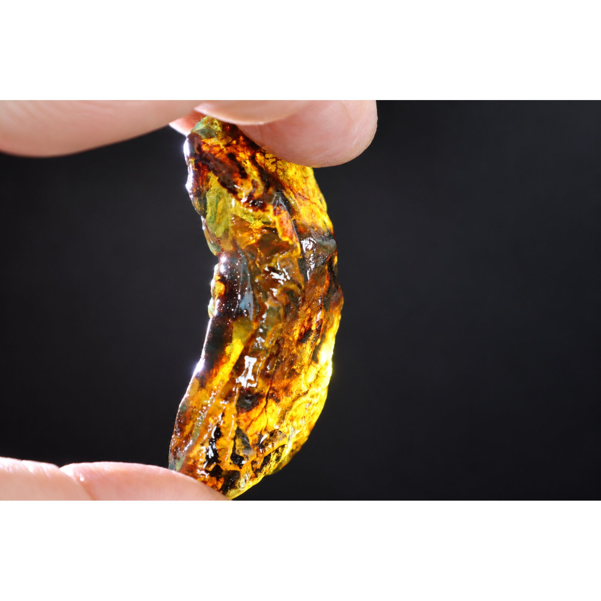 Genuine sky blue rough specimen Dominican amber 60mm – photo 4
