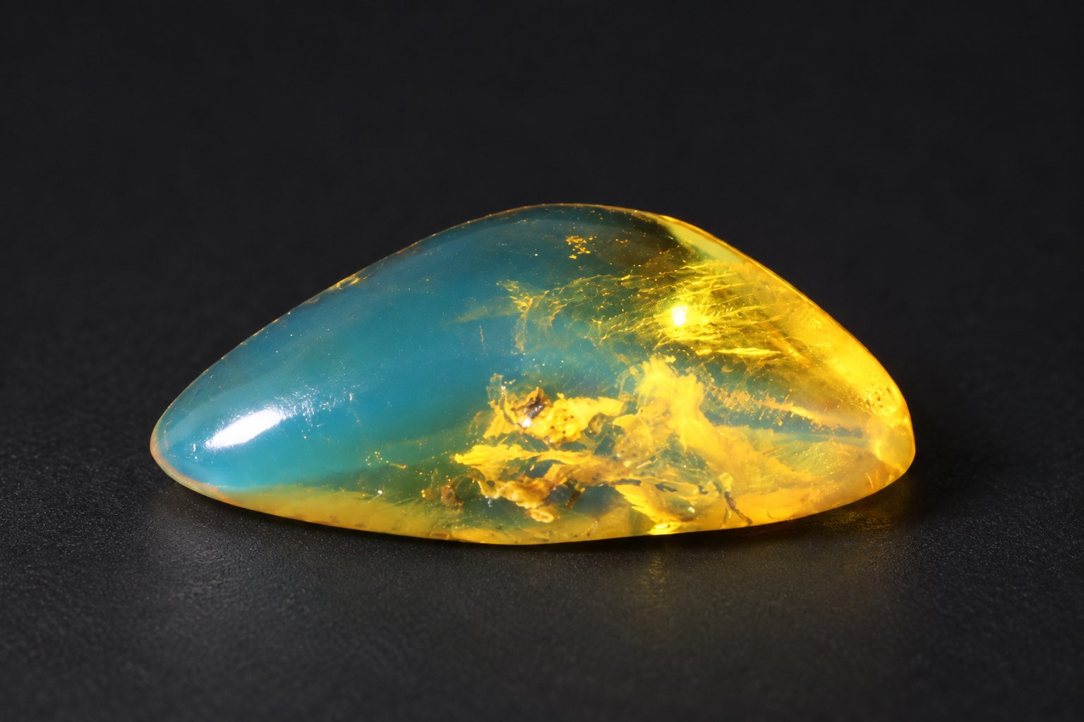 Genuine orange green polished Dominican amber – photo 3