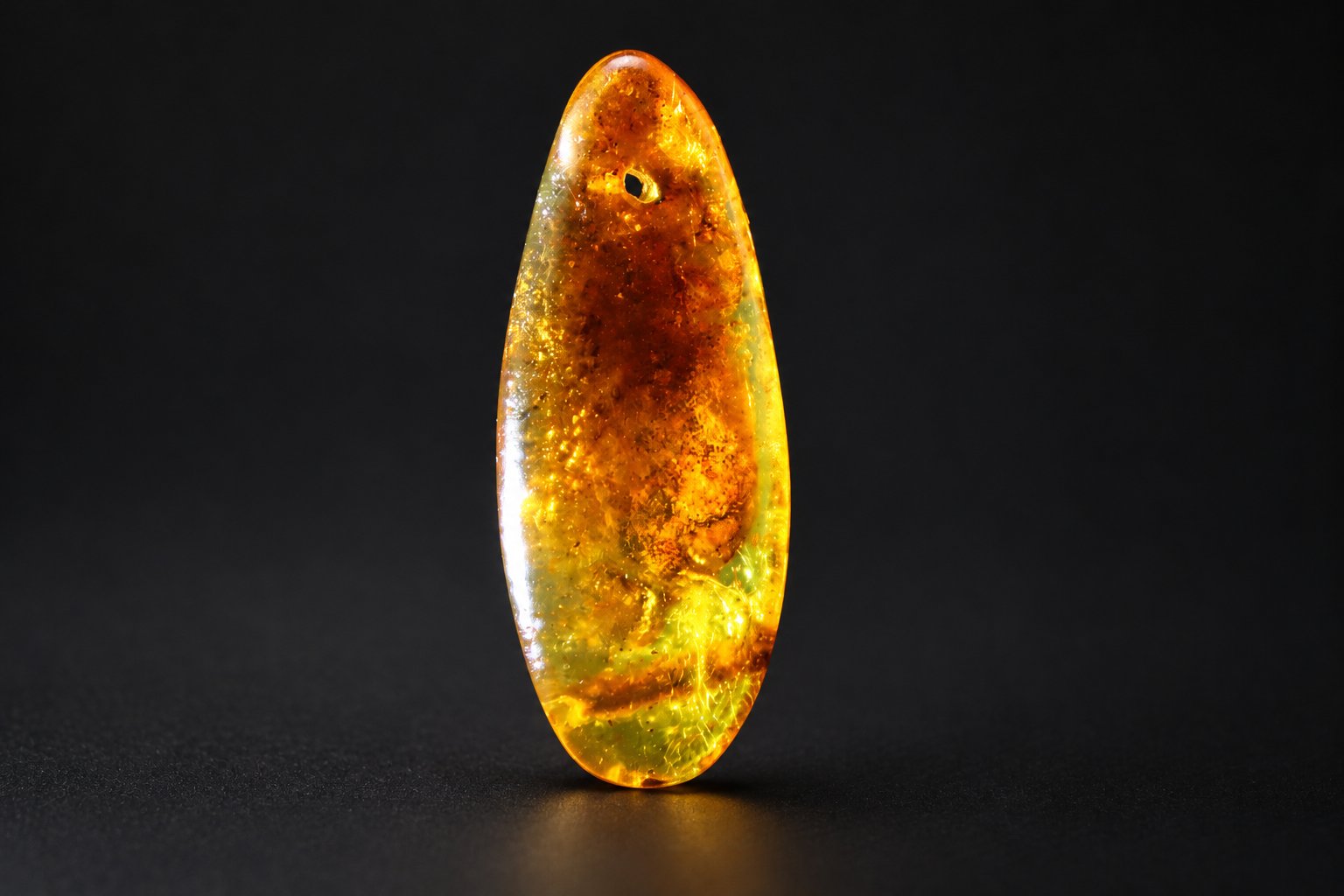 Real orange yellow polished Dominican amber – photo 5
