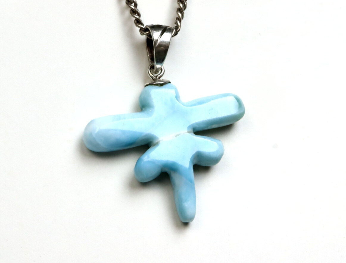 Exquisite 2inch Natural Sky Blue Larimar .925 Sterling Silver Dragonfly Pendant – photo 3