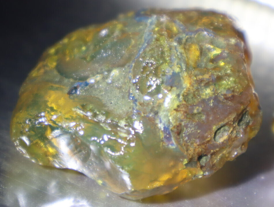 Finest Natural Dom. Crystal Clear Yellow Green Amber Rough Specimen 43mm 18.6g – photo 11