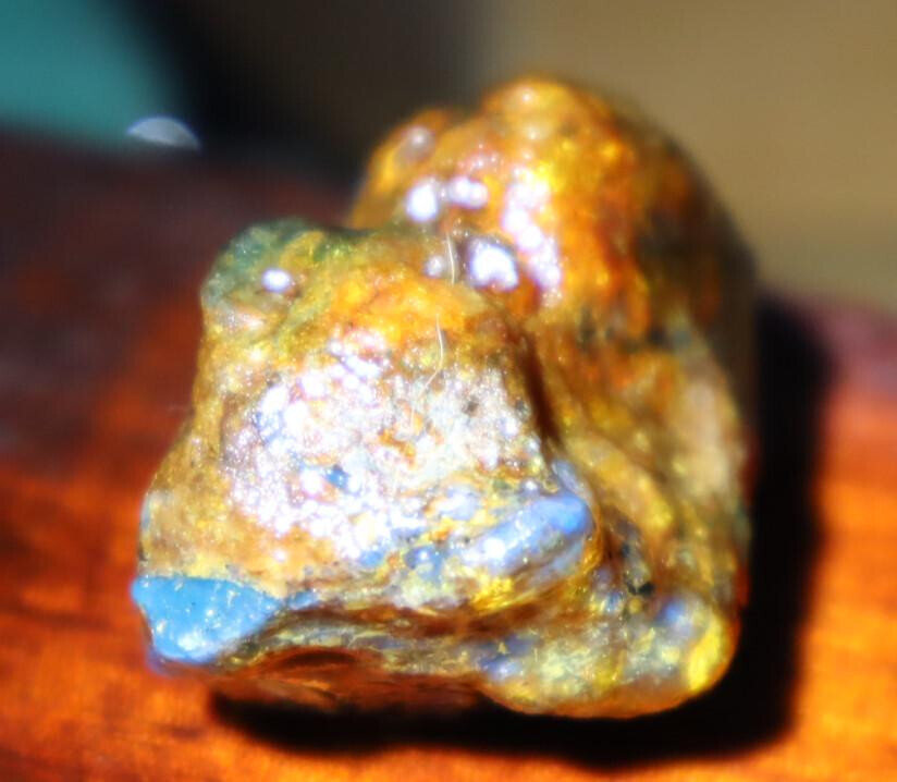 Beautiful Natural Dominican Translucent Yellow Orange Amber Rough Specimen 40mm – photo 3