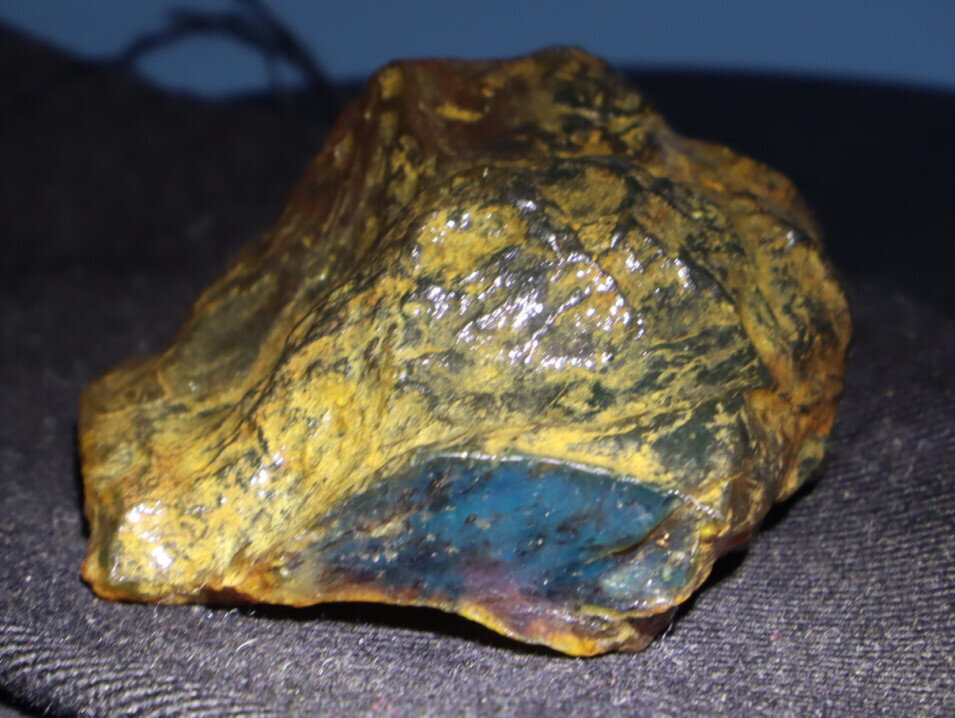 Exquisite Natural Dominican Clear Sky Blue Amber Rough Specimen 40mm 13g – photo 6