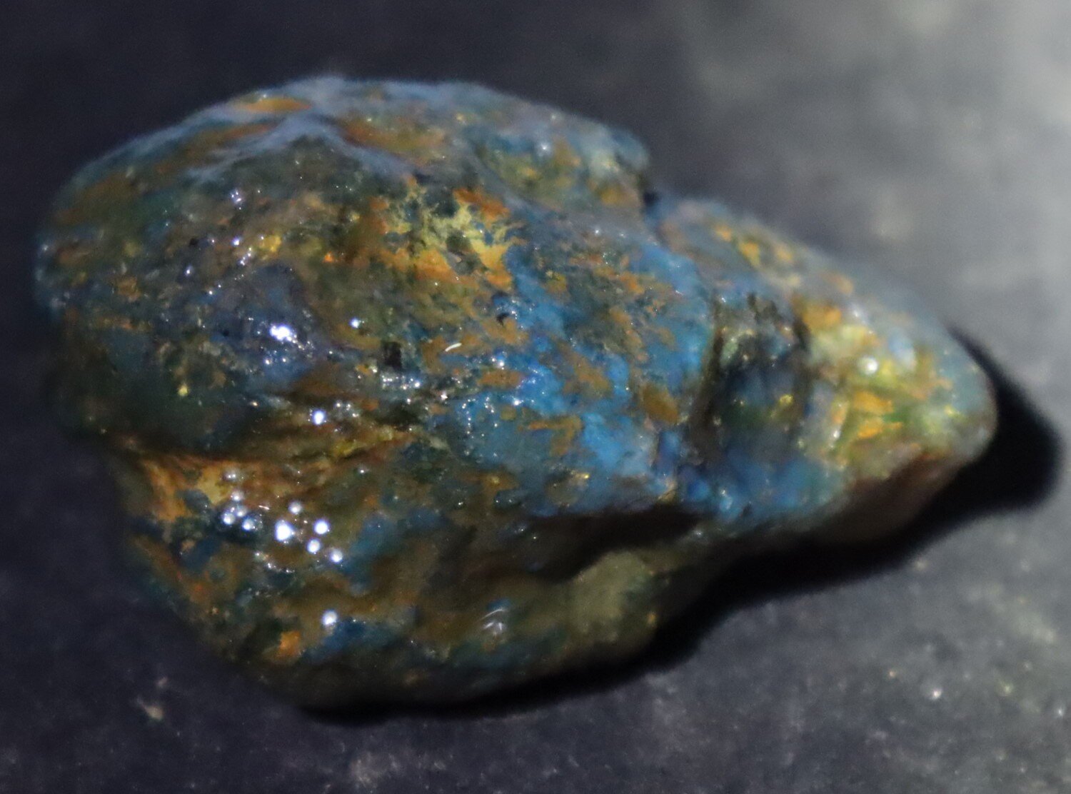 Beautiful Natural Dominican Clear Green Blue Amber Rough Specimen 57mm 38g – photo 7