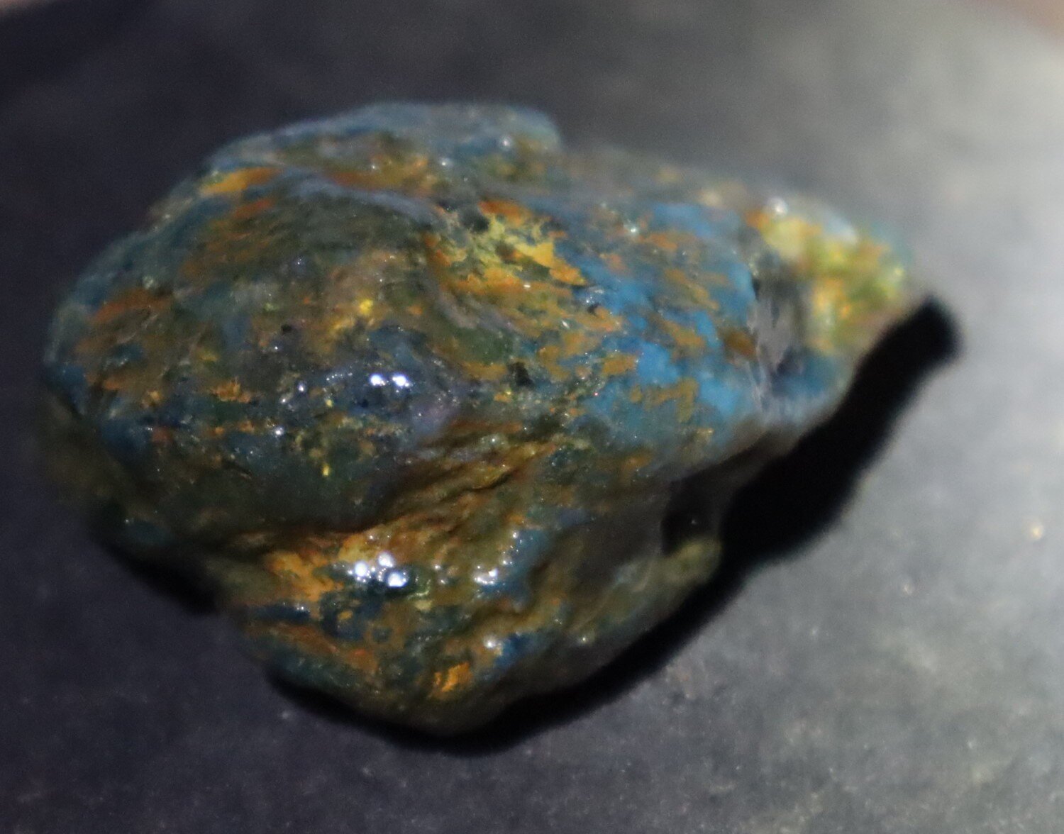Beautiful Natural Dominican Clear Green Blue Amber Rough Specimen 57mm 38g – photo 13