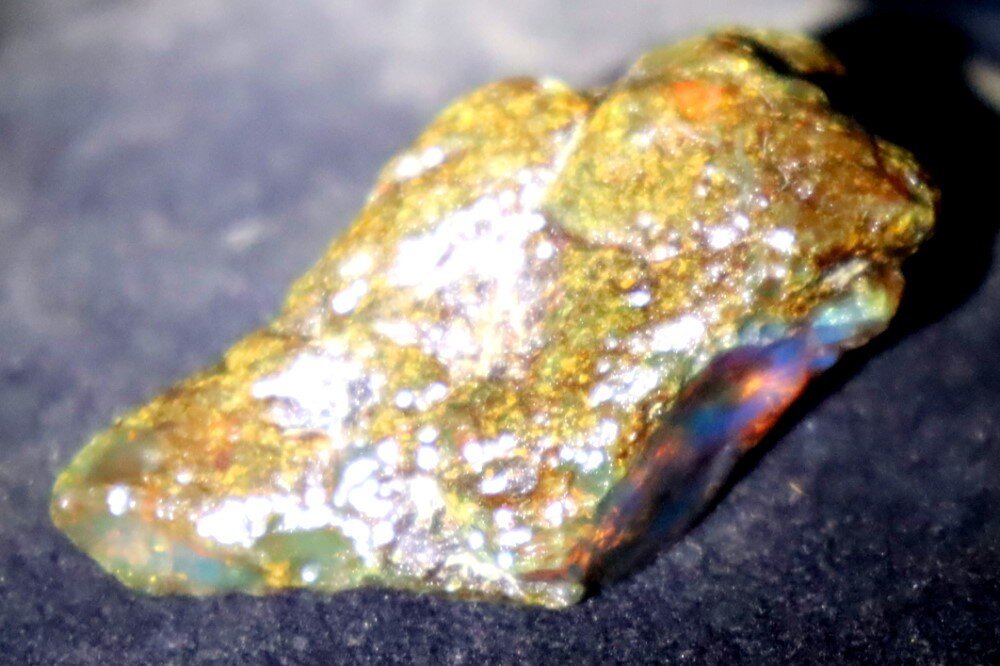 Exquisite Natural Dominican Clear Sky Blue Amber Rough Specimen 48mm 10g – photo 12