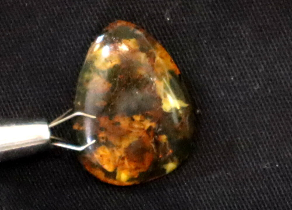Natural Dominican Blue Amber Polished Stone 30mm Clear Light – photo 6