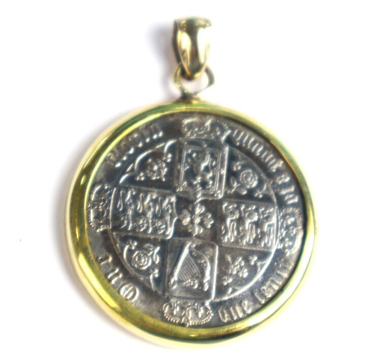 1926-2022 England UK Queen Elizabeth Antique Silver Coins Medal Pendant 1.5inch – photo 9