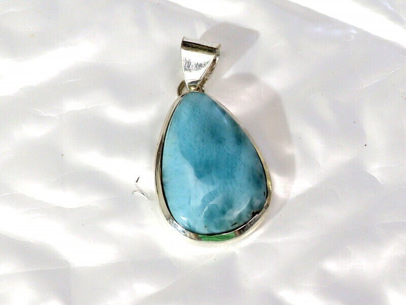 Excellent Natural Sky Blue Larimar .925 Sterling Silver Pendant 1.5inch – photo 2