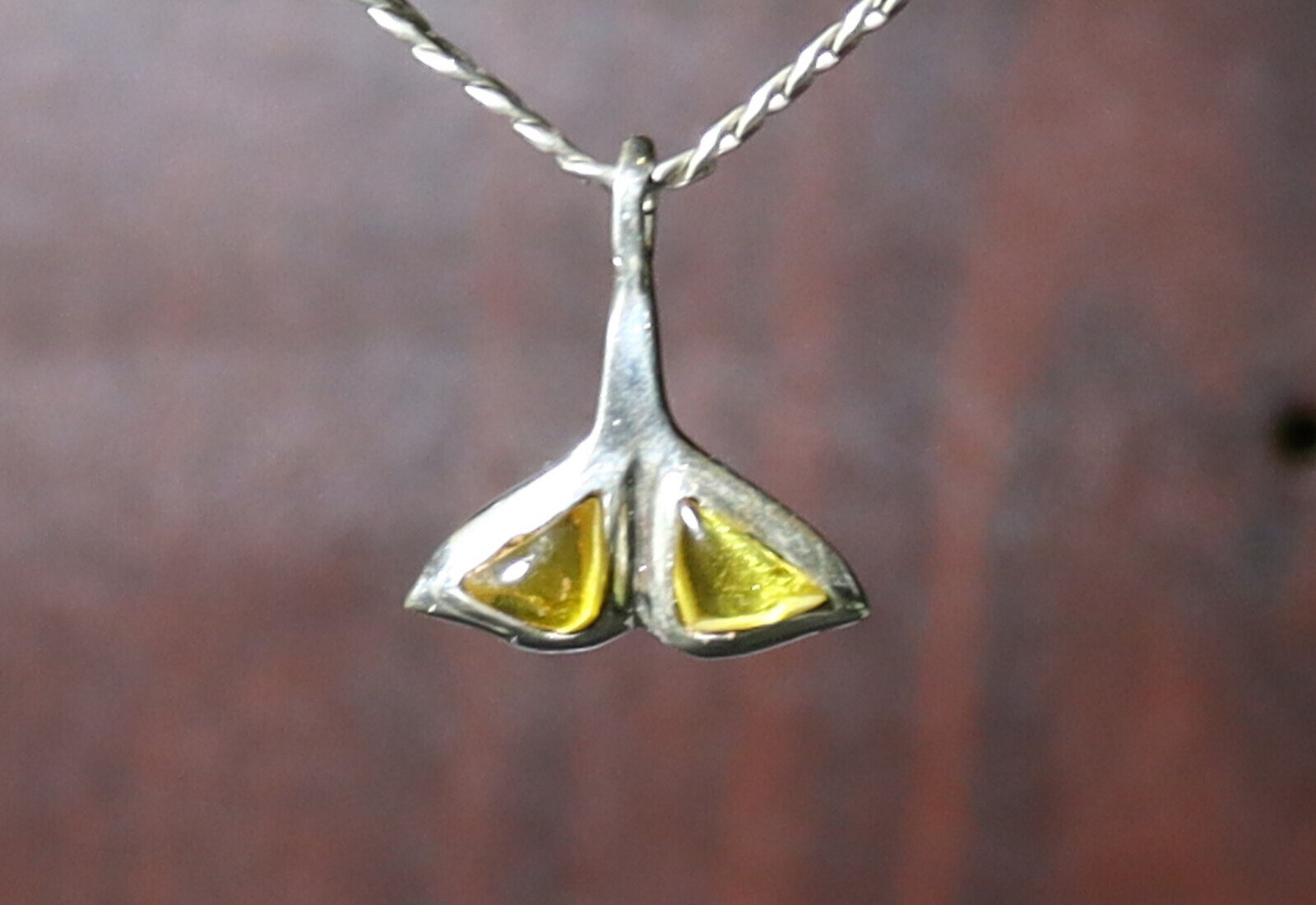 Excellent Natural Clear Yellow Amber .925 Sterling Silver Pendant Whalefin 23mm – photo 5