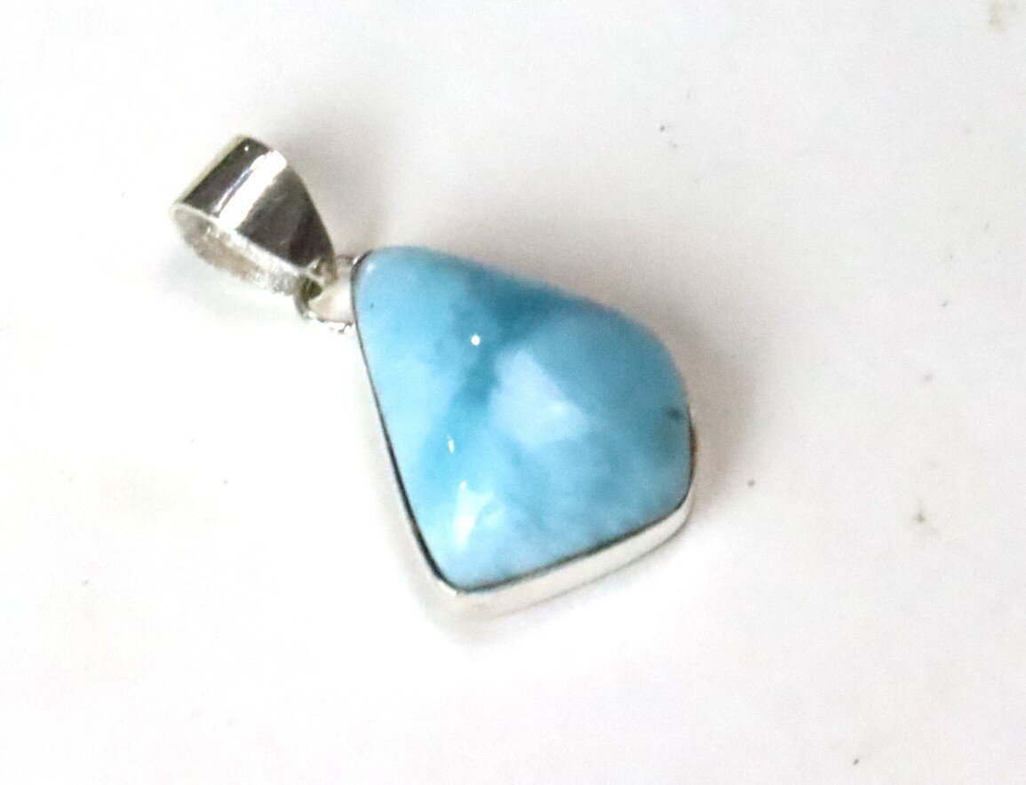 Charming Design Natural Sky Blue Larimar .925 Sterling Silver Pendant 32mm – photo 4