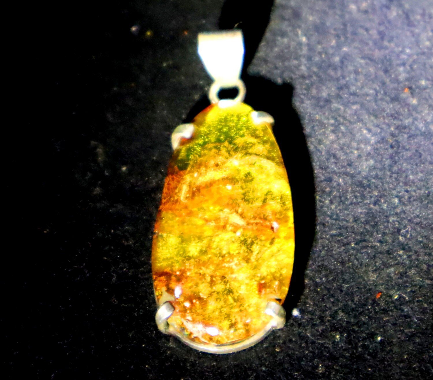 Beautiful Natural Transl. Yellow Green Amber .925 Sterling Silver Pendant 45mm – photo 9