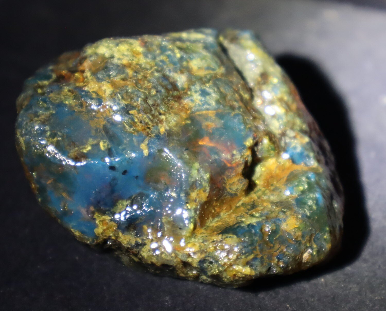 Beautiful Natural Dominican Translucent Green Blue Amber Rough Specimen 61mm 47g – photo 5
