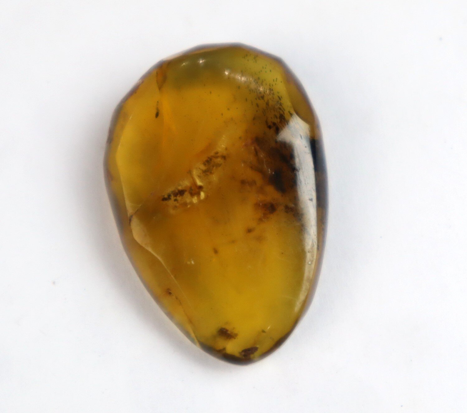 💠 Natural Dominican Clear Golden Green Amber Polished Stone (28 mm) – photo 8