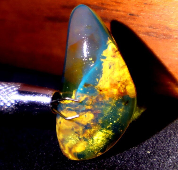 Charming Design Natural Dominican Clear Deep Blue Amber Polished Stone 32mm – photo 2