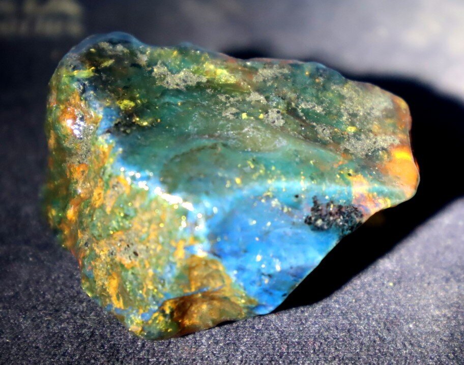Charming Design Natural Dominican Clear Green Blue Amber Rough Specimen 50mm 26g – photo 3