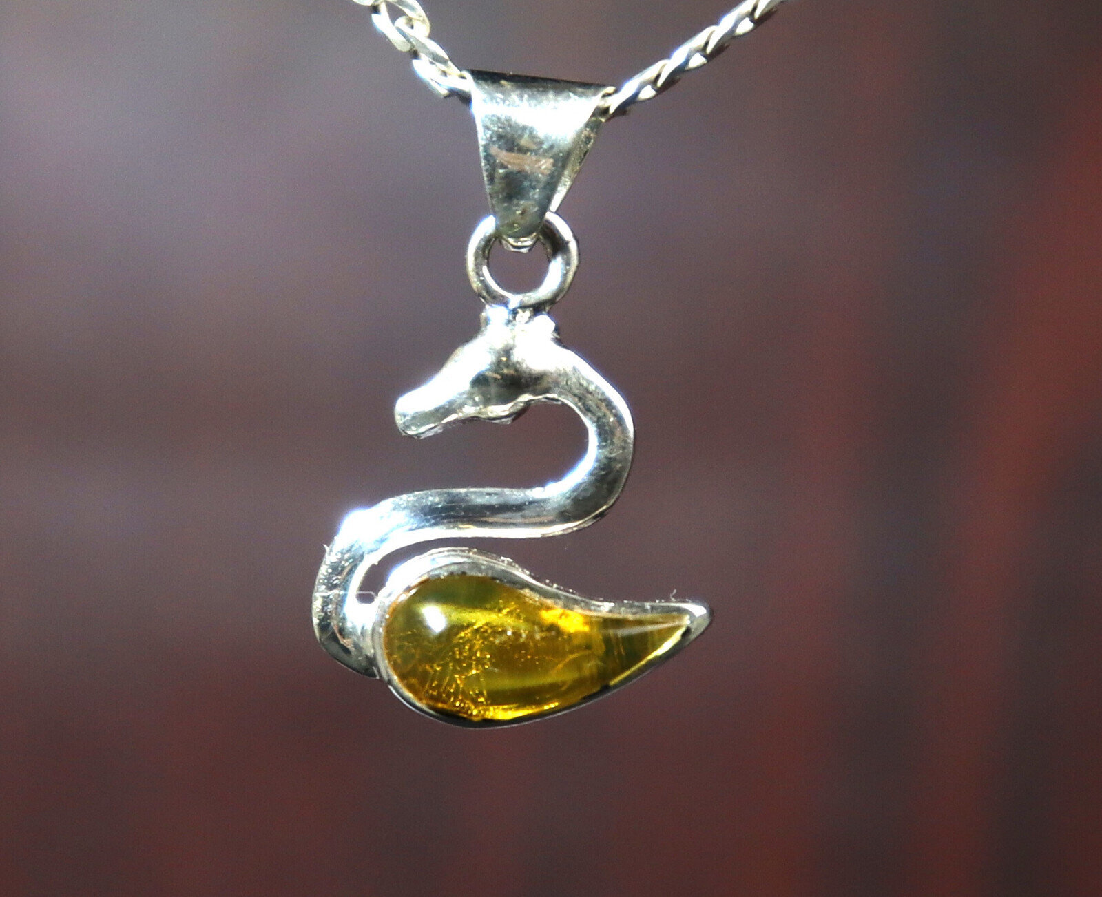 Splendid Natural Clear Yellow Amber .925 Sterling Silver Swan Pendant 31mm – photo 6