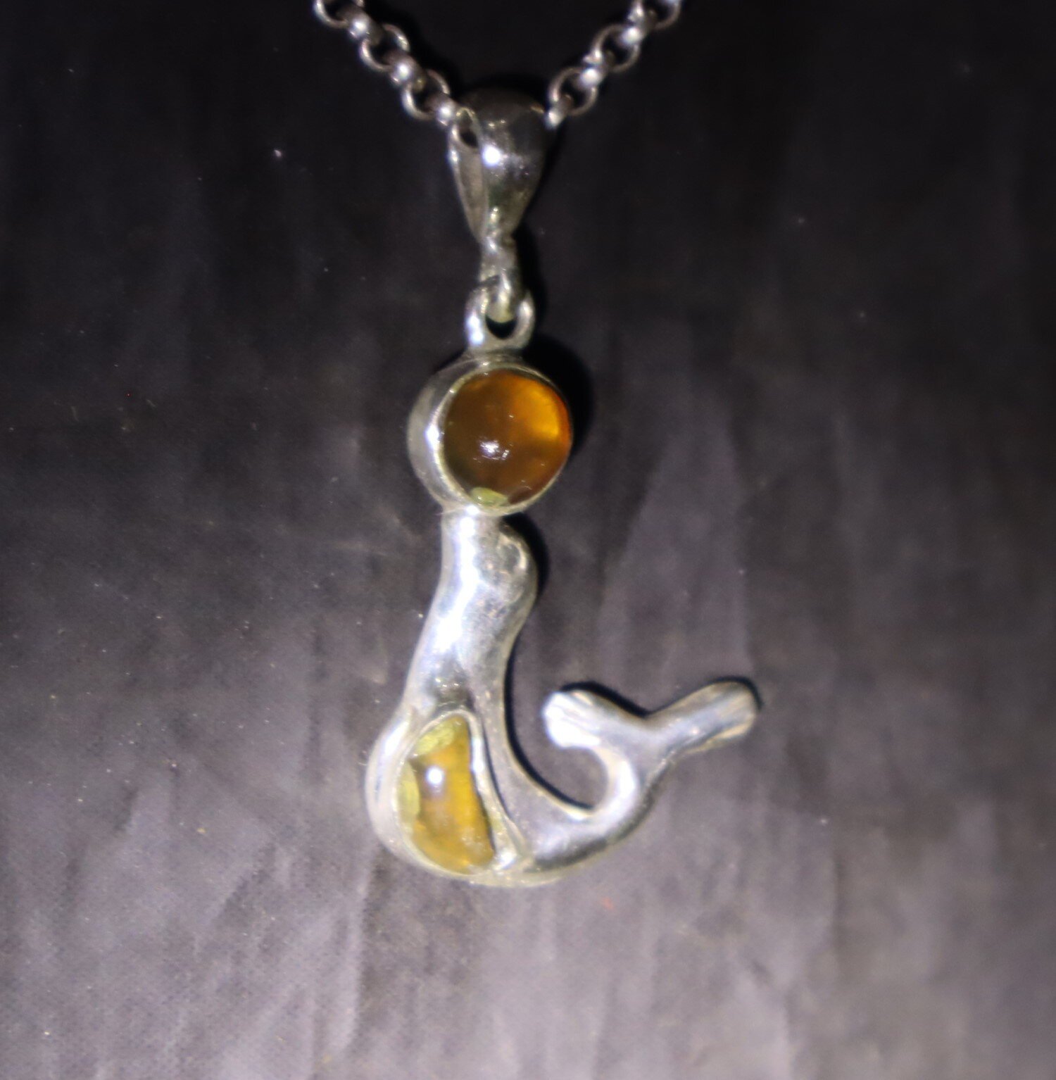 Natural Clear Green Yellow Amber 925 Sterling Silver Sea Lion, Seal Pendant 41mm – photo 6